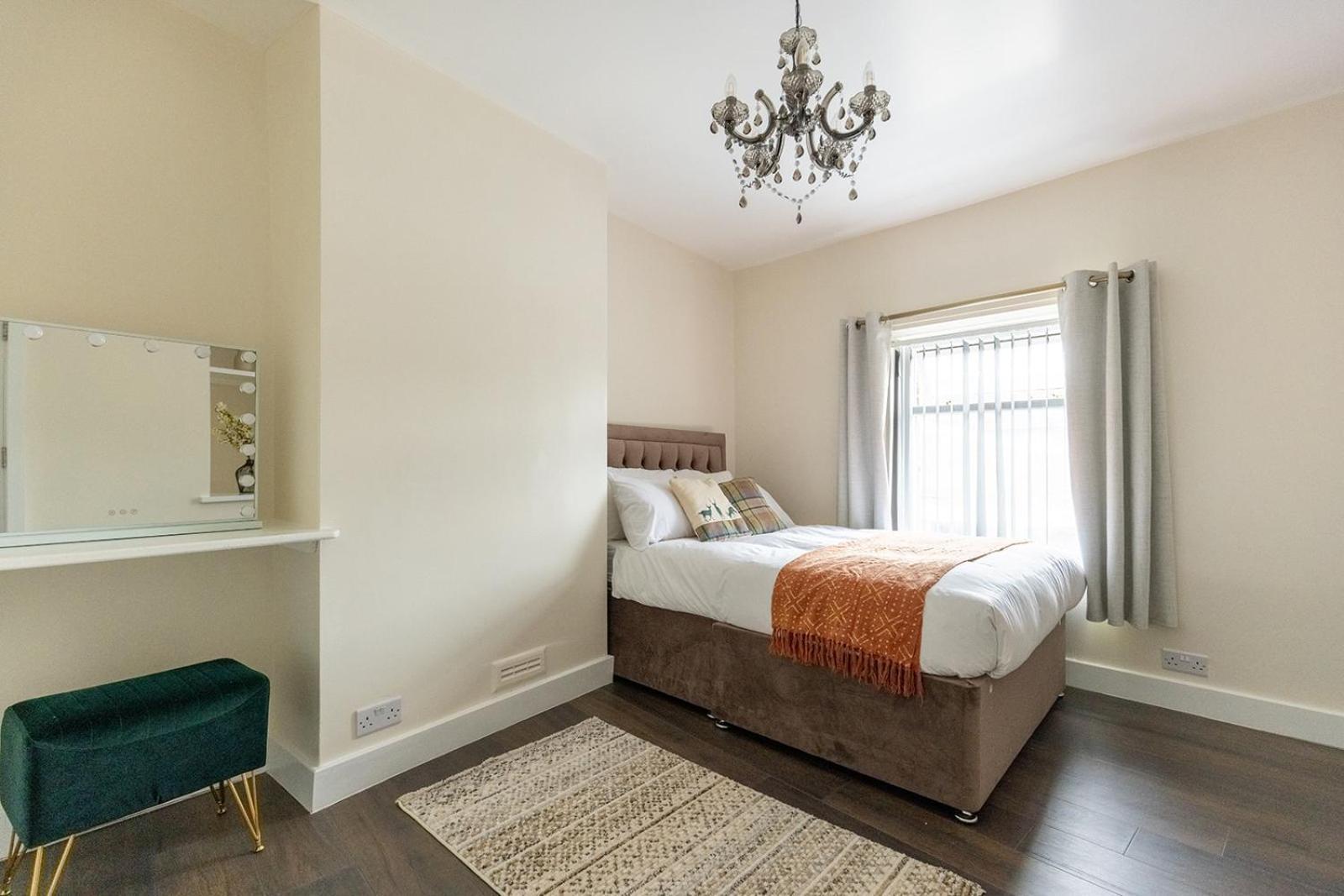 Central Buxton - Modern Cottage - Peak District Екстериор снимка